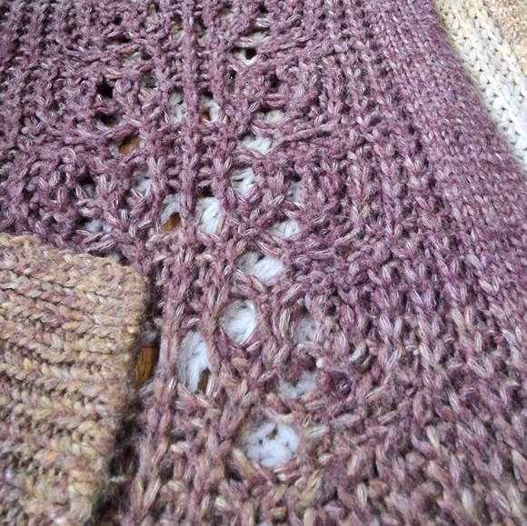 3/$40 Sale! Maurices Ombre Open Front Soft Cardigan - Picture 4 of 9